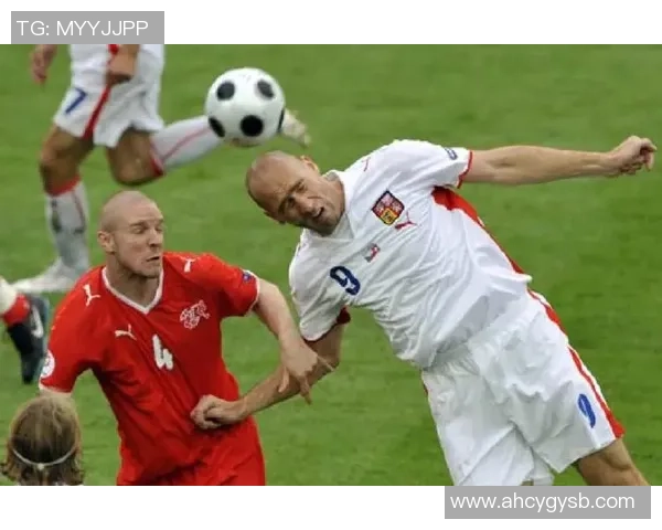 捷克足球传奇明星的辉煌历程与成就回顾