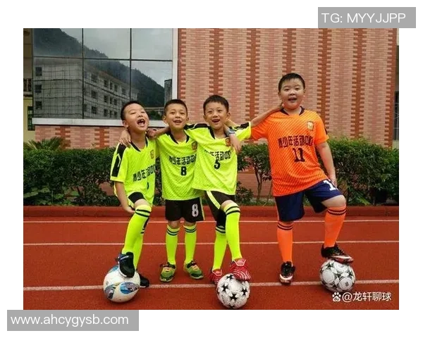 海口足球服的魅力与风格解析助力球迷展现个性与热情