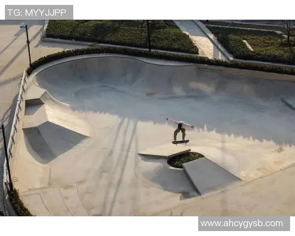 滑板文化的魅力：深入了解上海滑板队的灵活性与团队精神