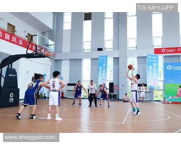 篮球与足球的激情碰撞探讨两项运动的魅力与影响力